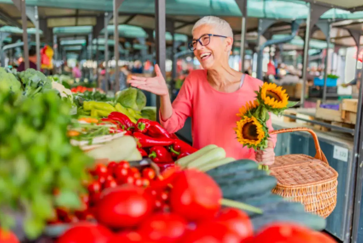 Summer Experiences: Explore Your Local Farmer's Markets