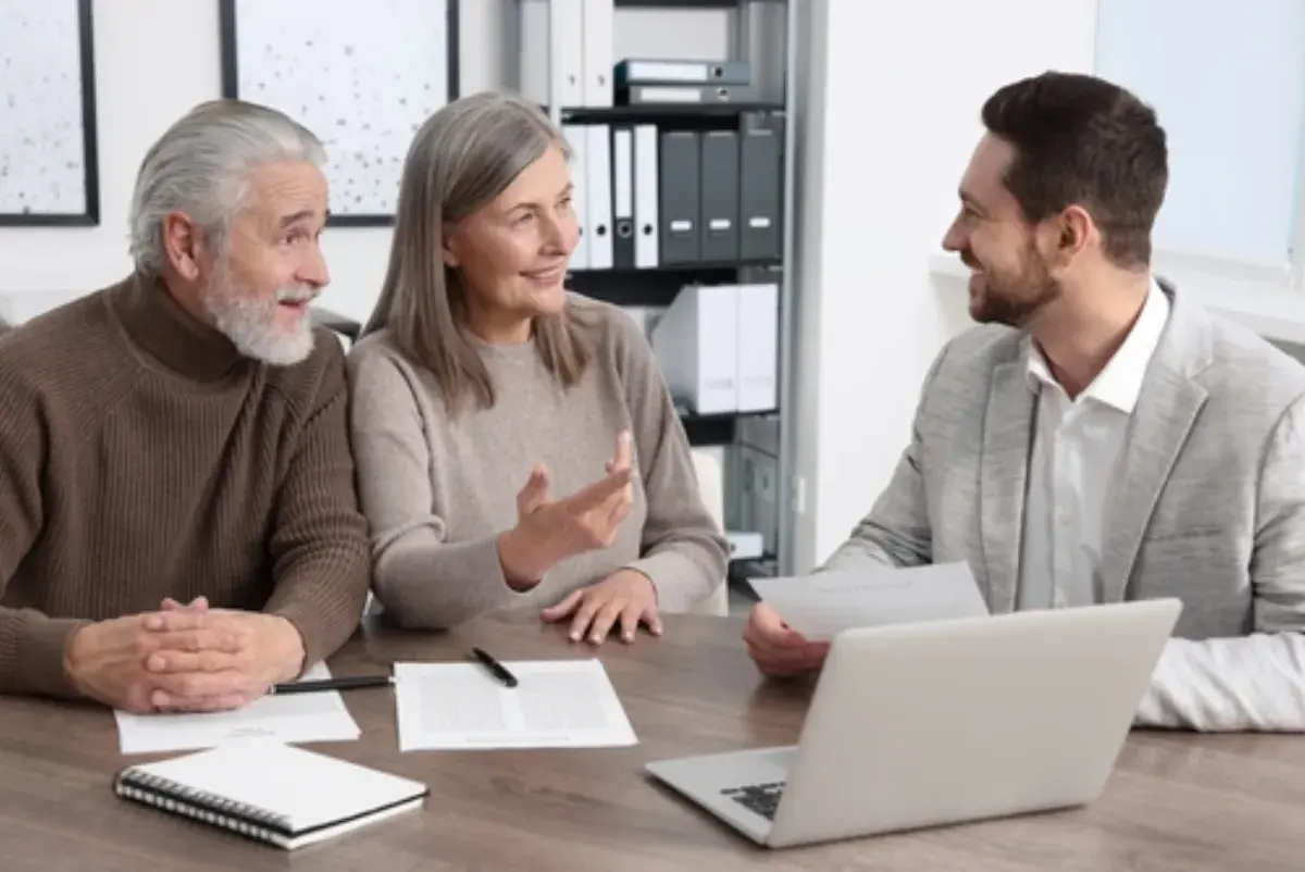 Flat Fee vs. Commission-Based Financial Advisors